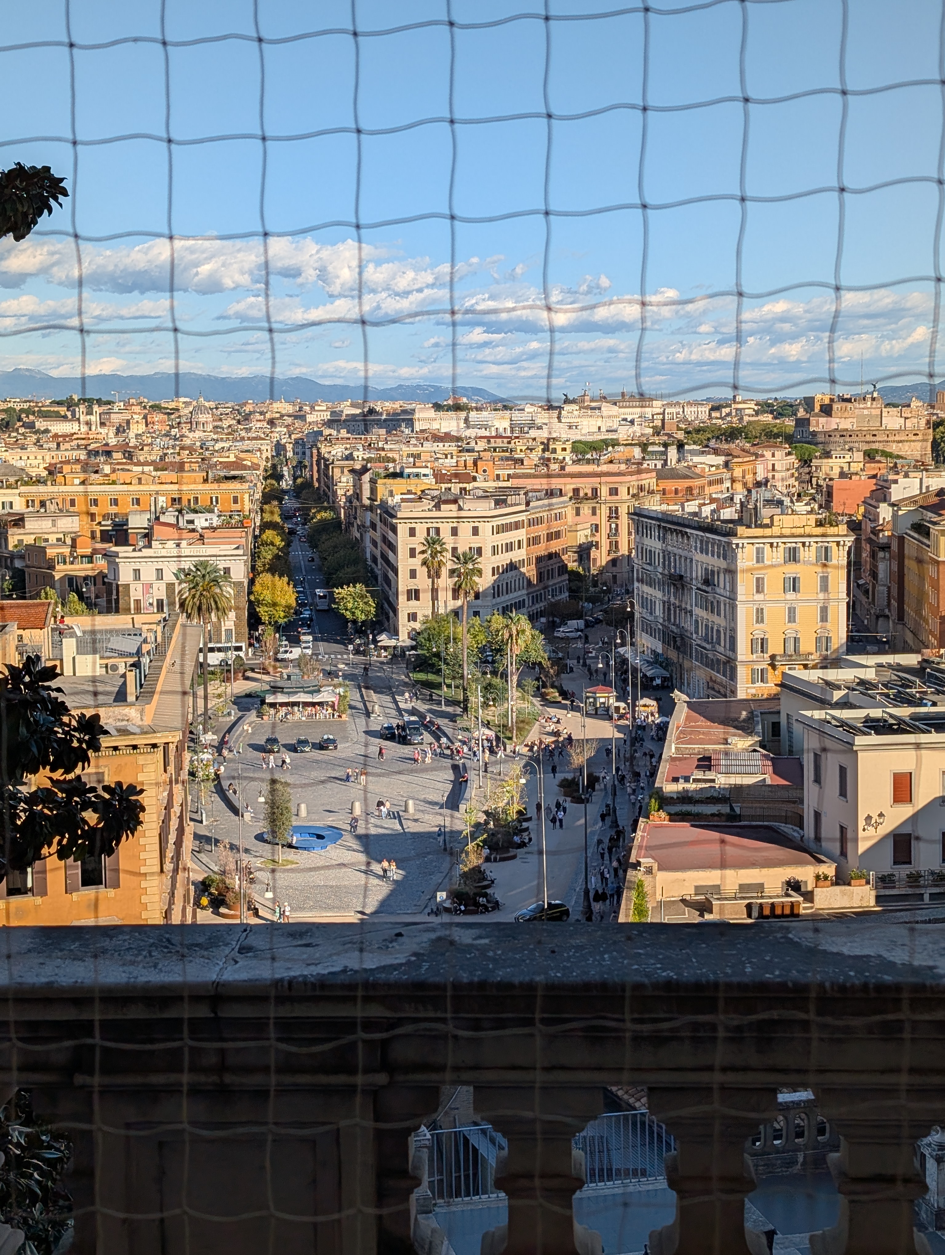 PXL_20251006_150422066